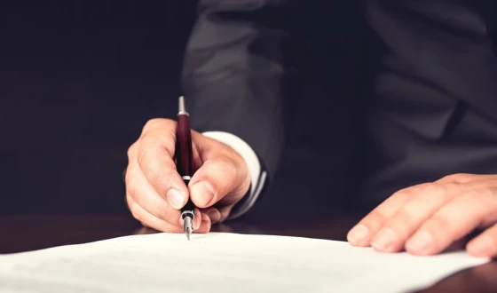 Emlak hizmet sözleşmesi fesih, cayma, geçerlilik süresi ve emlakçı sözleşmesinin düzenlenme sebepleri, kapsamı hakkında tüm merak ettikleriniz